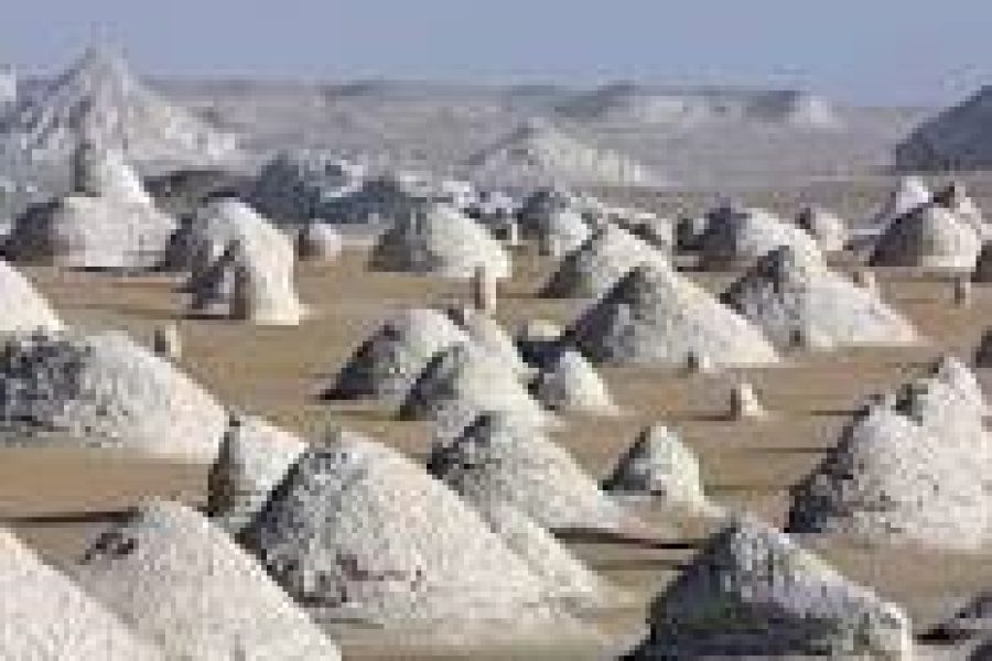 8 jours pour découvrir les oasis du désert occidental d&rsquo;Egypte – Départ Louxor arrivée le Caire  7 nuits / 8 jours